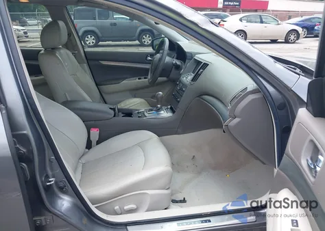 2010 Infiniti G37 Journey z USA, uszkodzony, nr VIN JN1CV6AP9AM403582